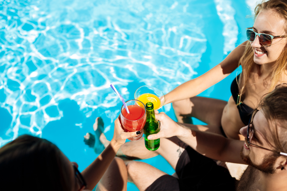 5 motive pentru care să îți faci o piscină